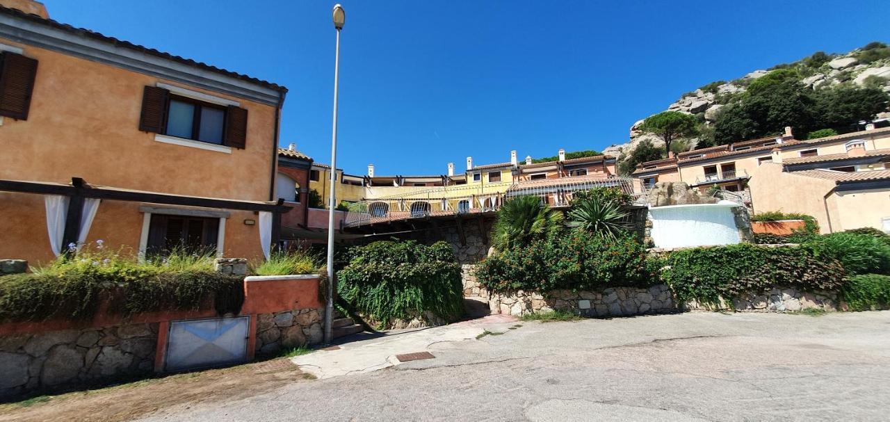 Residence Borgo Punta Villa La Maddalena  Exteriör bild