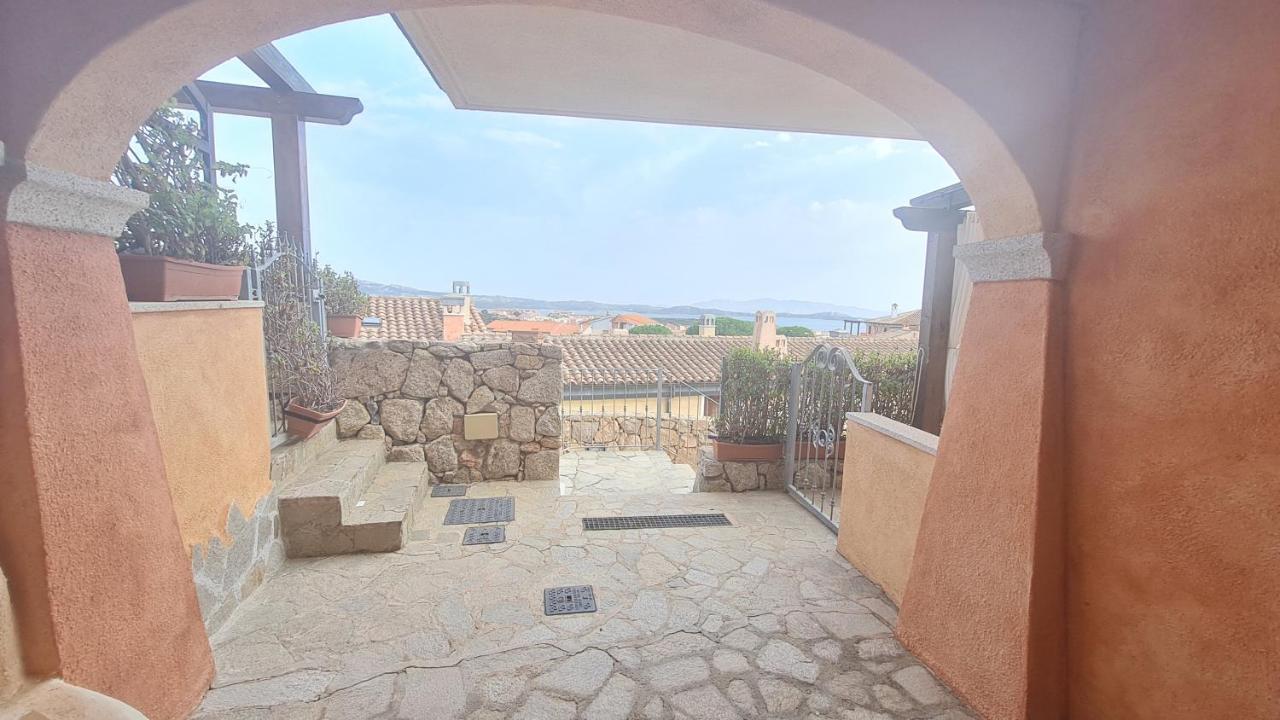 Residence Borgo Punta Villa La Maddalena  Exteriör bild