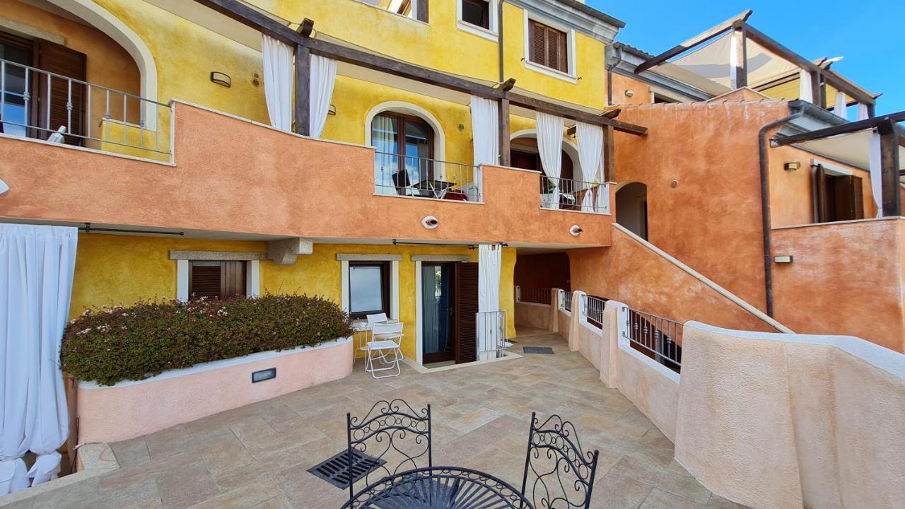 Residence Borgo Punta Villa La Maddalena  Exteriör bild