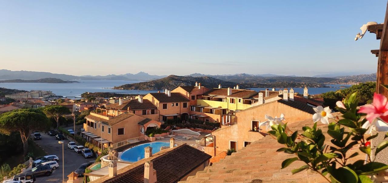 Residence Borgo Punta Villa La Maddalena  Exteriör bild