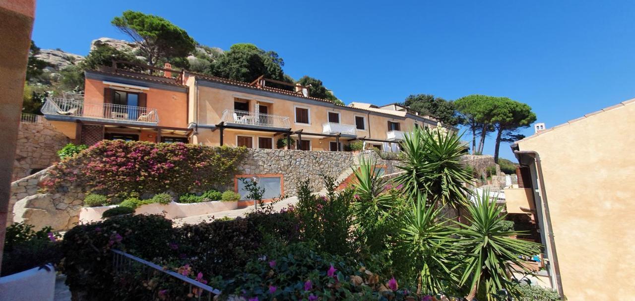 Residence Borgo Punta Villa La Maddalena  Exteriör bild