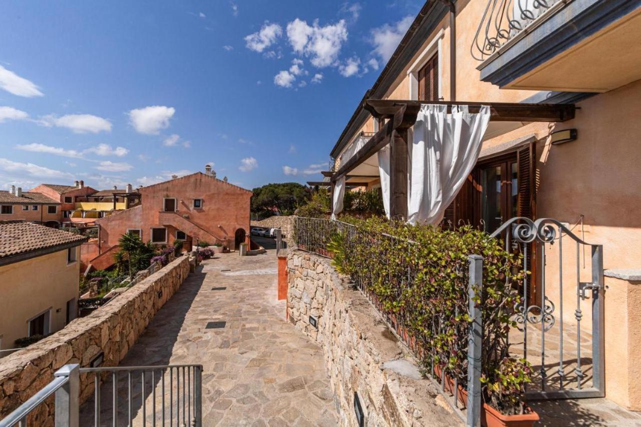 Residence Borgo Punta Villa La Maddalena  Exteriör bild