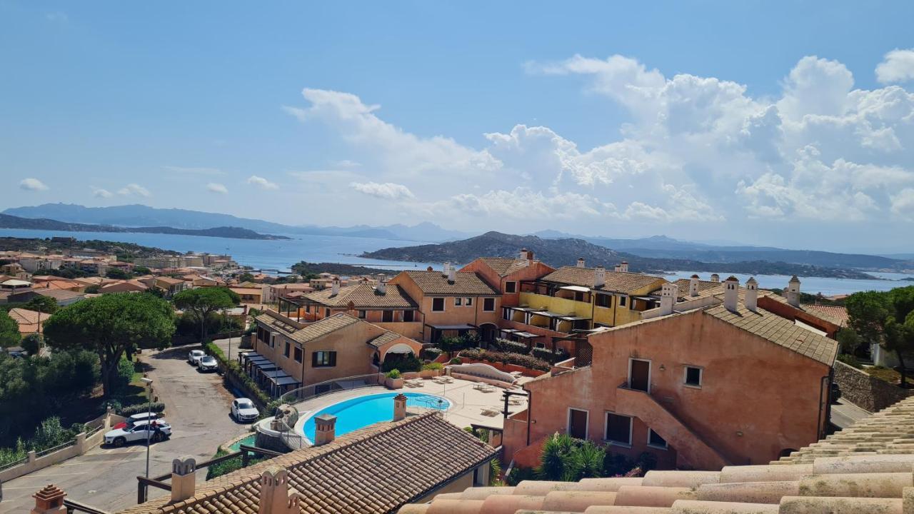 Residence Borgo Punta Villa La Maddalena  Exteriör bild