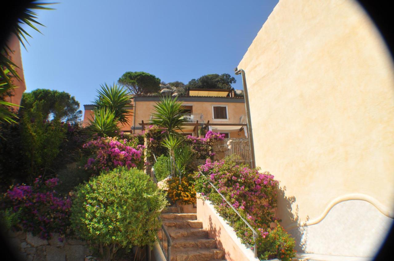 Residence Borgo Punta Villa La Maddalena  Exteriör bild