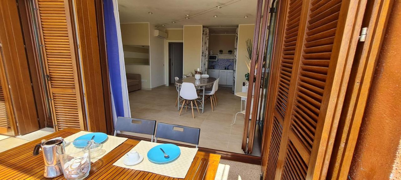 Residence Borgo Punta Villa La Maddalena  Exteriör bild